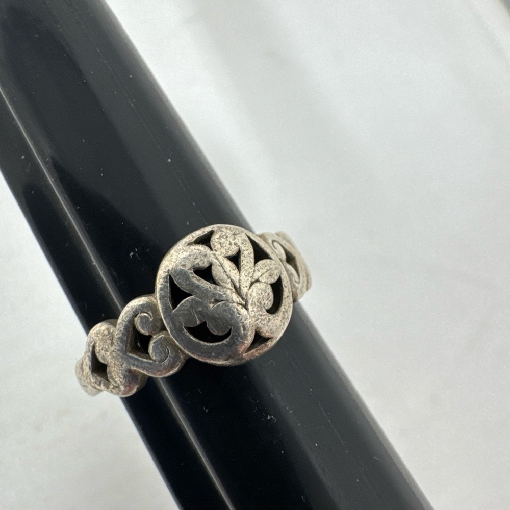 Vintage 925 Thailand Sterling Silver Ring Size 7.25 Filigree Flower Scroll